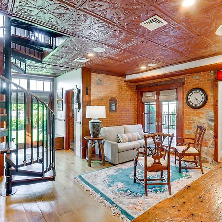 Downtown Essex Apartment - Steps To River! Εξωτερικό φωτογραφία
