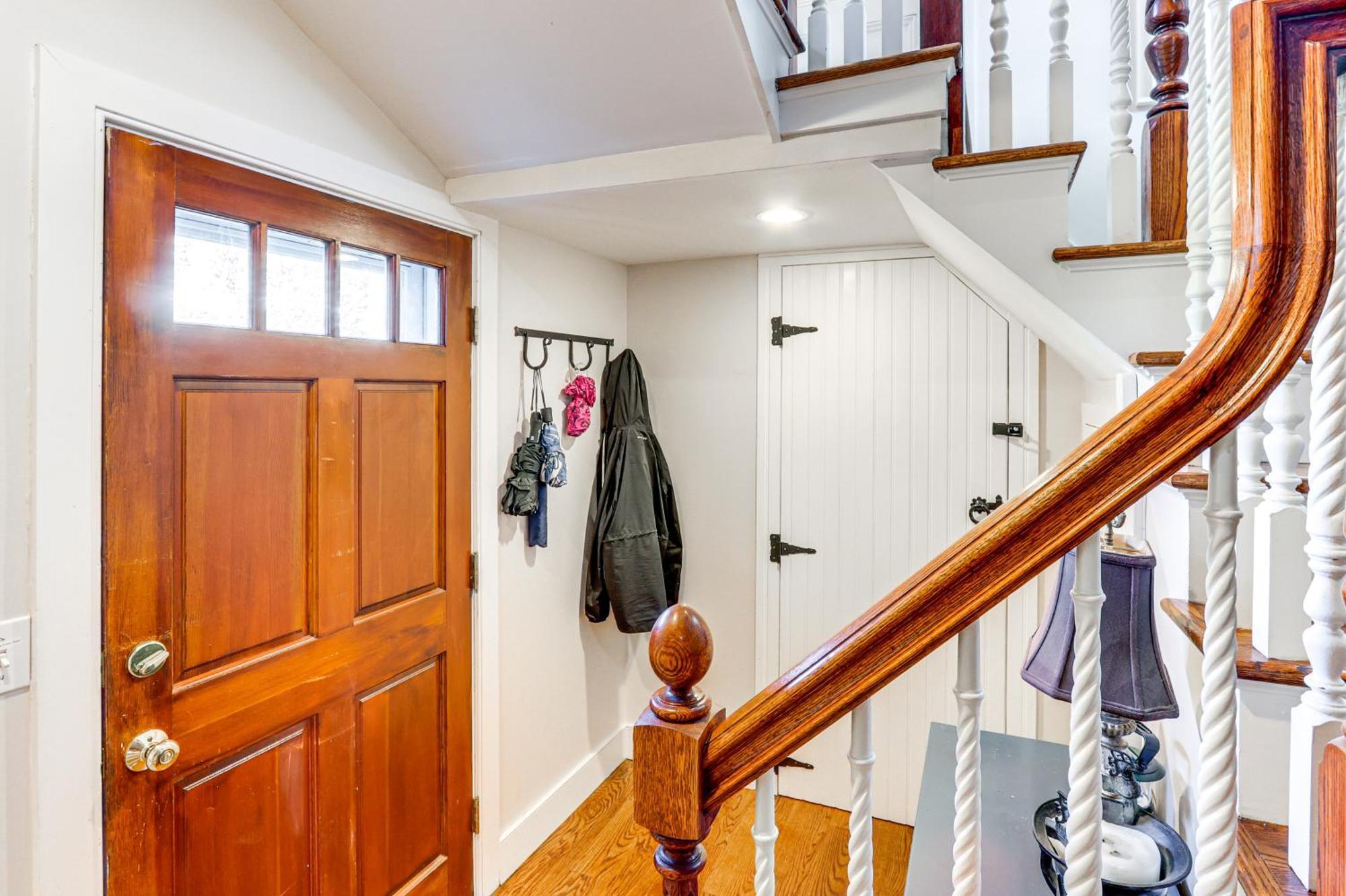 Downtown Essex Apartment - Steps To River! Εξωτερικό φωτογραφία